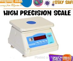 precision analytical balance with a readability ranging from 0.01mg