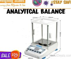 Modern accurate analytical balance digital type