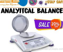 Automatic readings electronic analytical balance