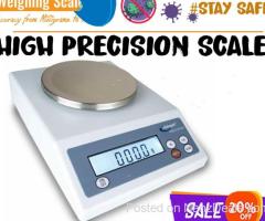 High precision analytical balance with efficient weighing smart accessories