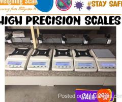 Cost-effectiveness precision analytical balance with a discount - 1