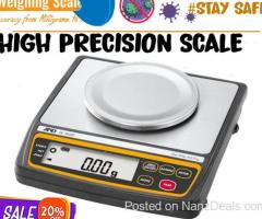 High precision analytical balance with completely dry external walls